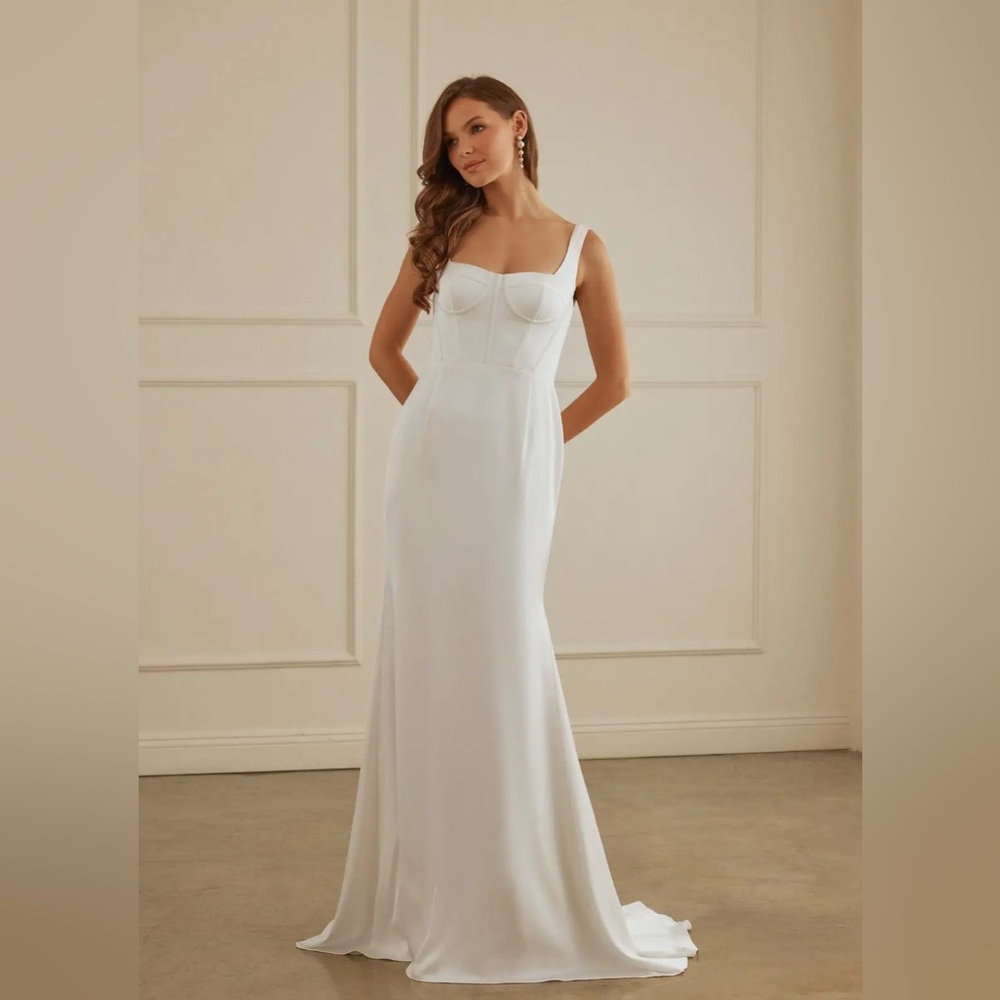 ✨HP✨ CHRISTIAN SIRIANO BRIDAL FOR AZAZIE Diamond White Wedding Dress size 4 NWT